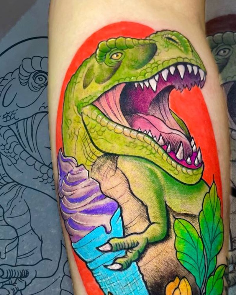 Bunter T-Rex mit Eiswaffel und Blüten am Unterarm, LSD Tattoo Berlin